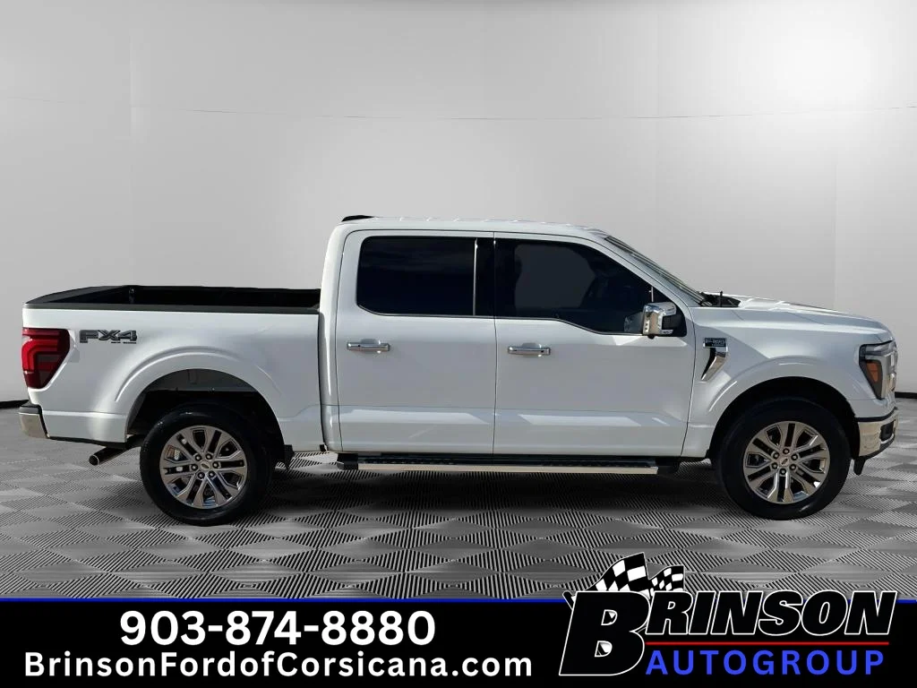 Used 2025 Oxford White Ford LARIAT image 8