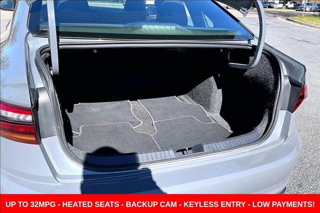 Used 2019  Volkswagen 2.0T S image 27