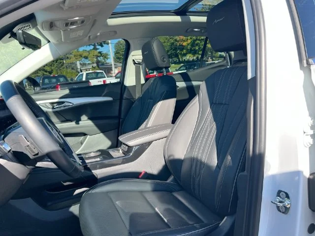 Used 2024 White Buick Avenir image 15