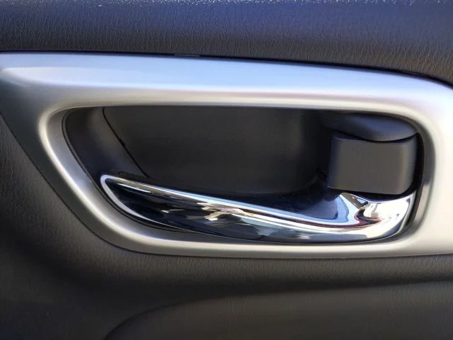Used 2019 Gray Nissan SV image 36