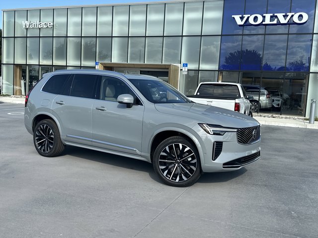 2026 Volvo XC90 Plus