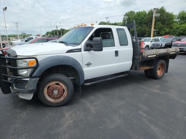 Used 2012 White Ford XL image 1
