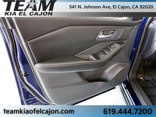 Used 2024 Blue Nissan SV image 22
