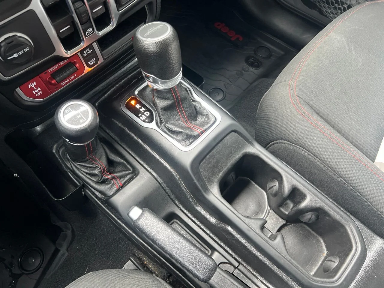Used 2021 Gray Jeep Rubicon image 38