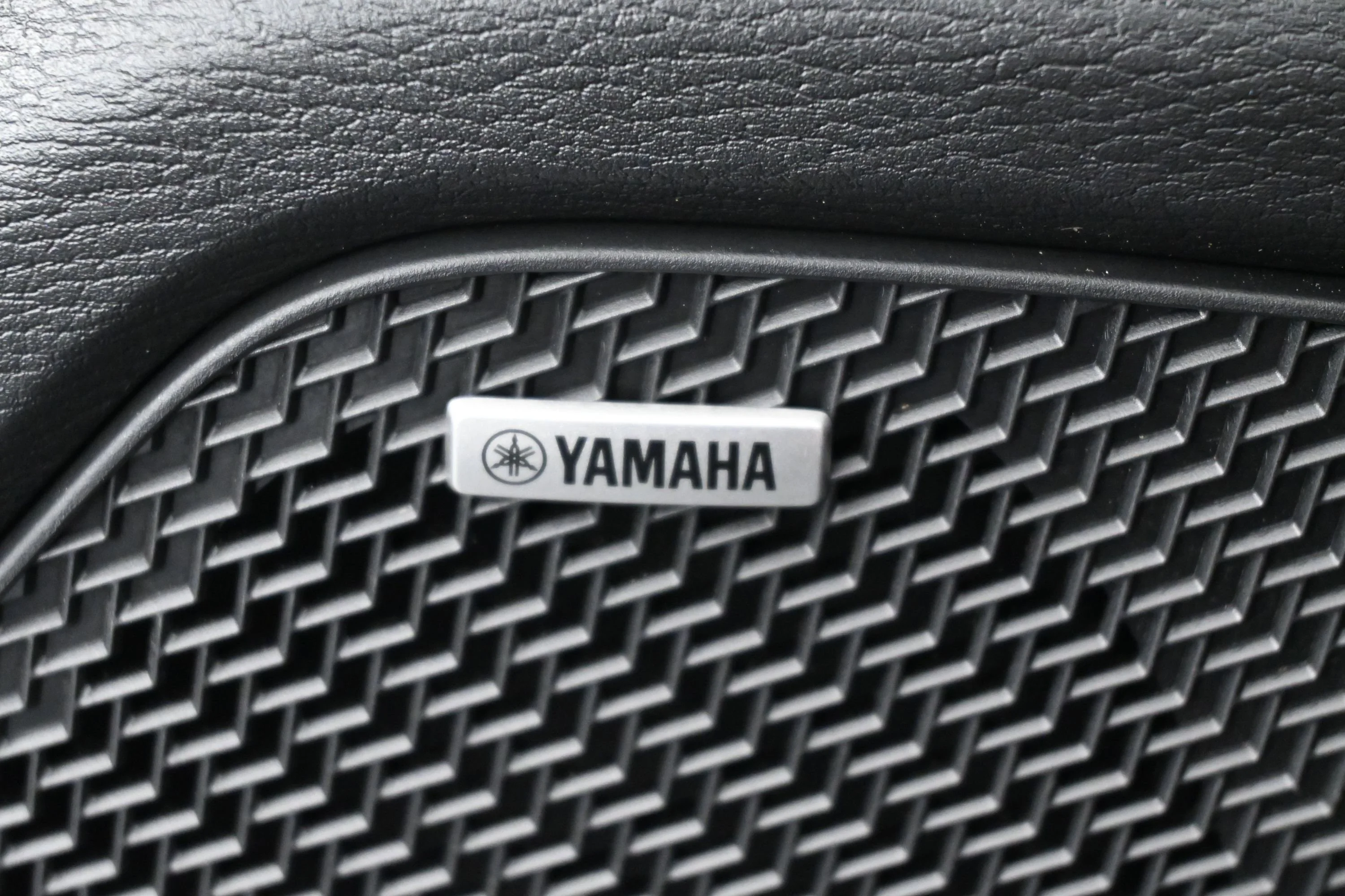 Used 2025  Mitsubishi  image 22