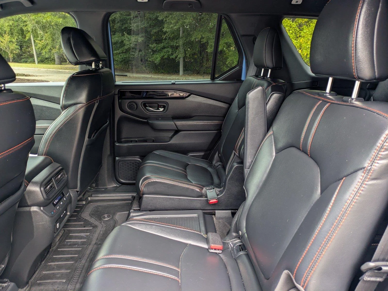 Used 2025 Diffused Sky Pearl Honda TrailSport image 14