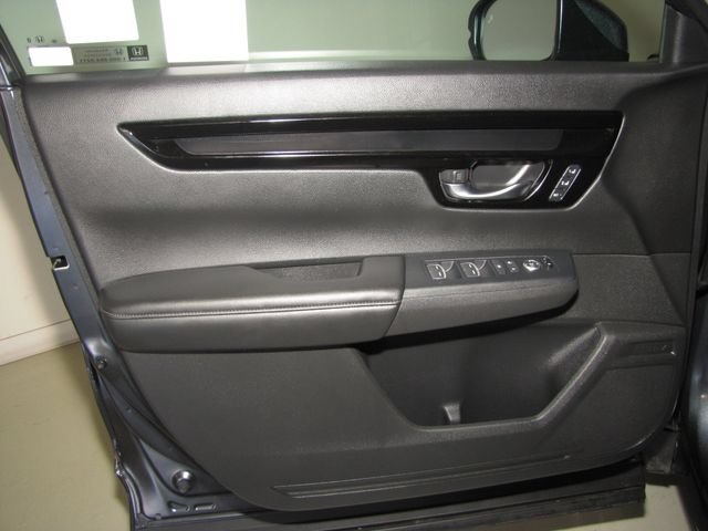 Certified Used 2025 Meteorite Gray Metallic Honda EX-L image 10