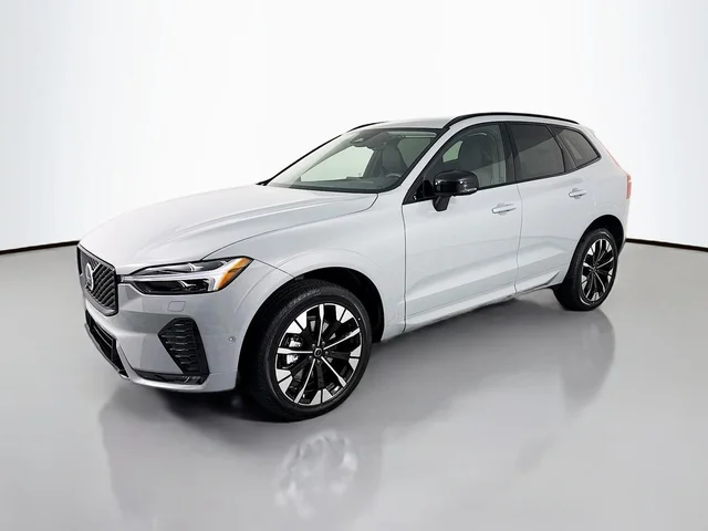 2026 Volvo XC60 B5 Plus