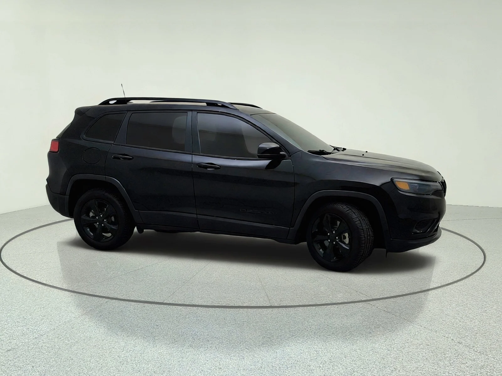Used 2021 Diamond Black Crystal Pearlcoat Jeep Altitude image 6