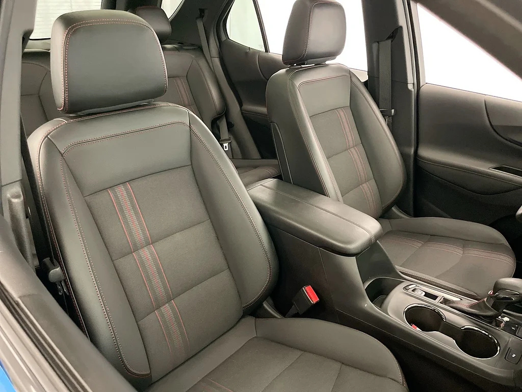 Used 2024 BLUE Chevrolet RS image 28