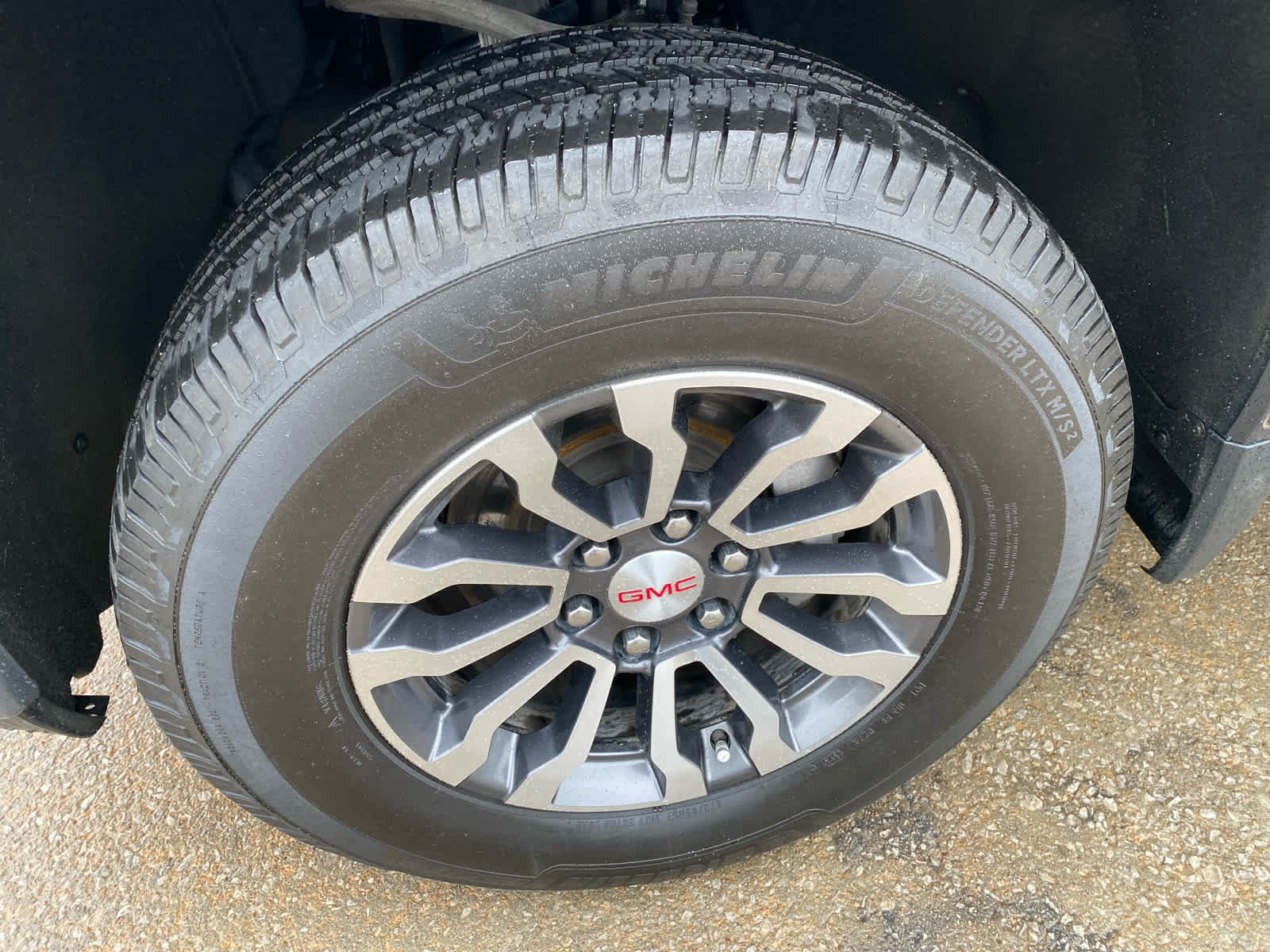 Used 2022 Satin Steel Metallic GMC AT4 image 29