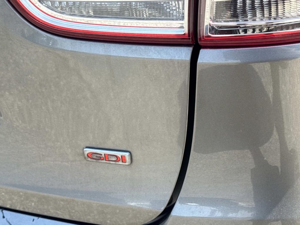 Used 2017 Titanium Silver Kia LX image 29