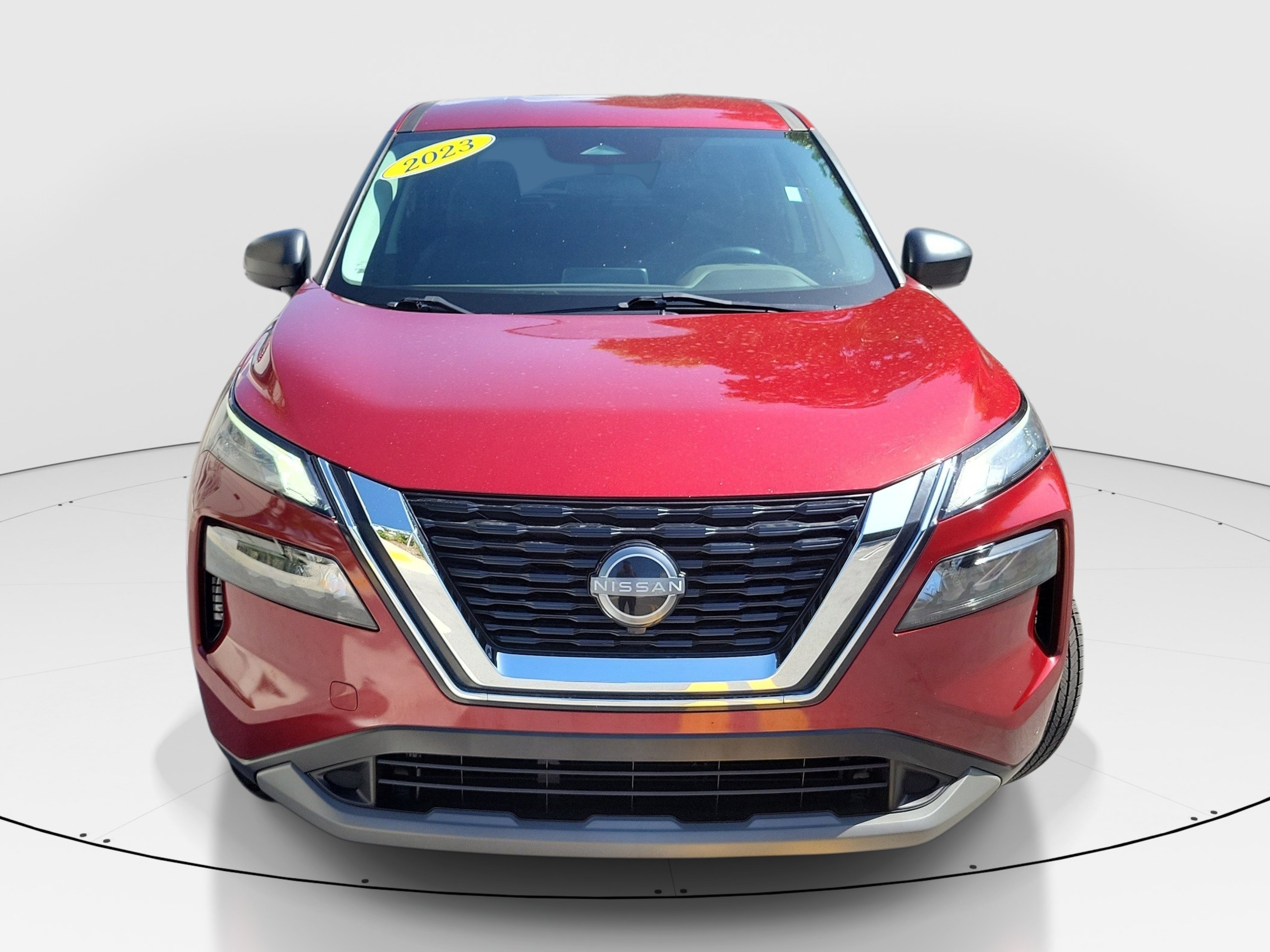 Used 2023 Scarlet Ember Tintcoat Nissan S image 2