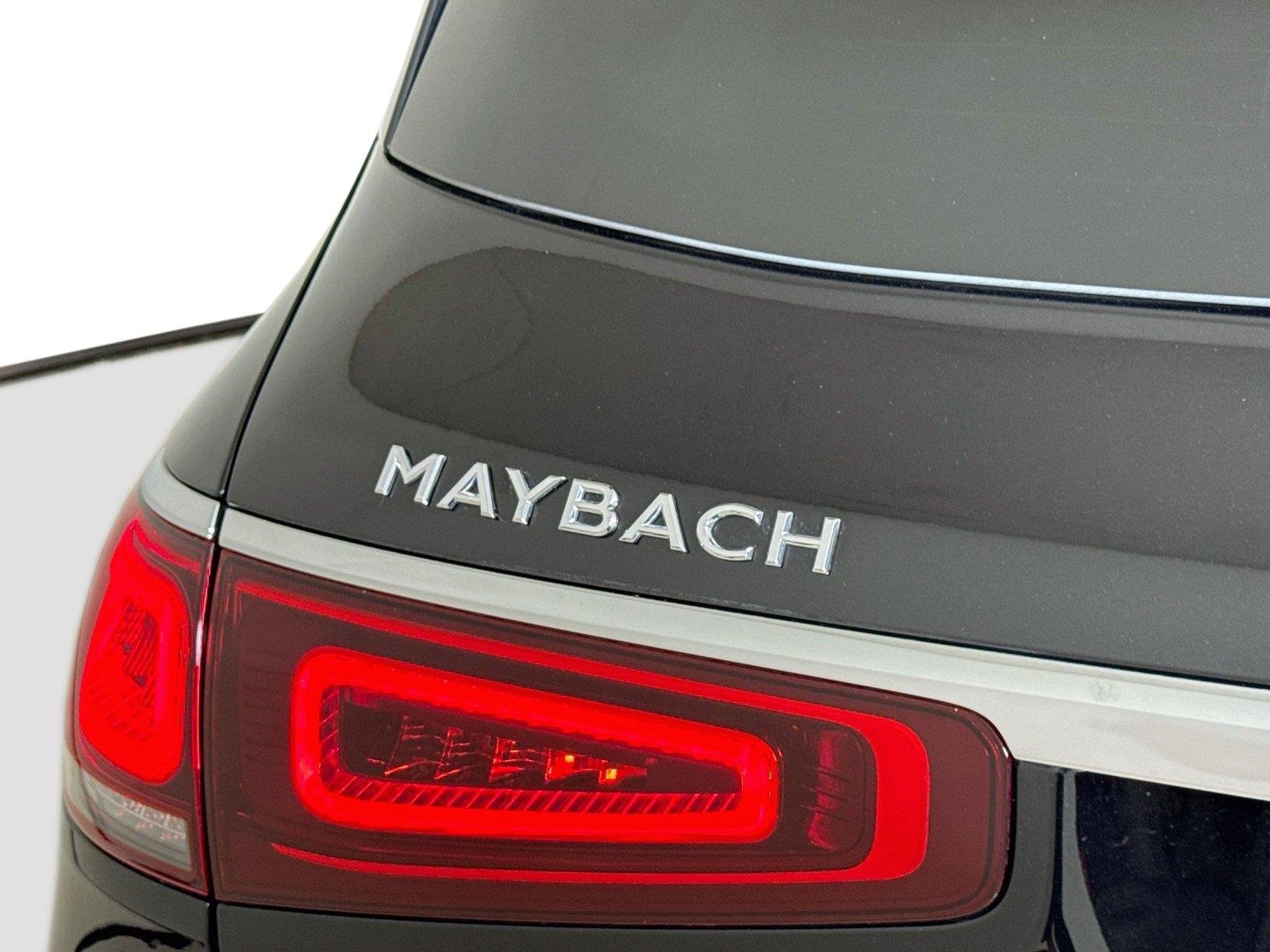 Used 2021 Obsidian Black Metallic Mercedes-Benz Maybach GLS 600 | One Owner | Executive Seating image 47
