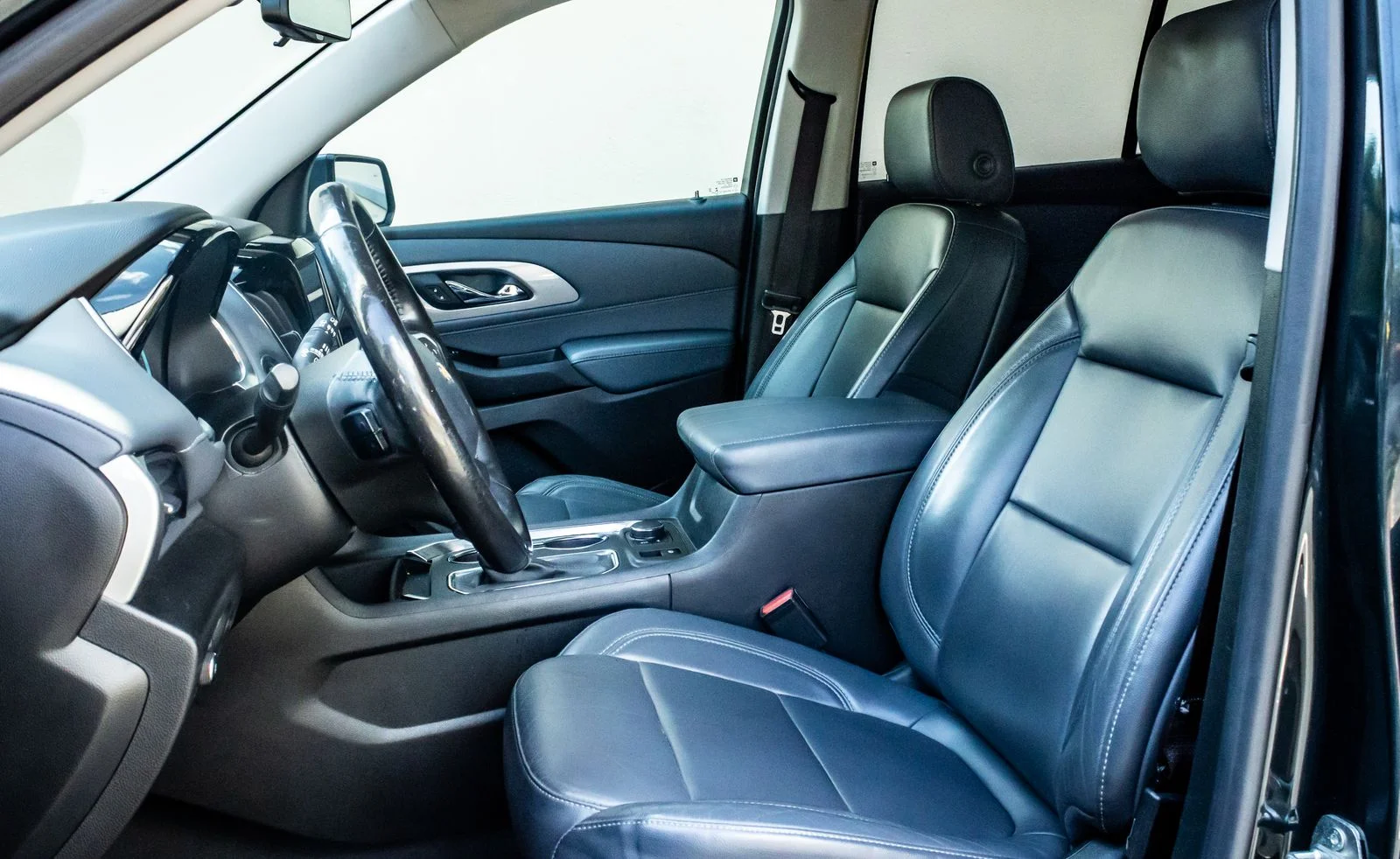 Used 2020 Gray Chevrolet 3LT image 12