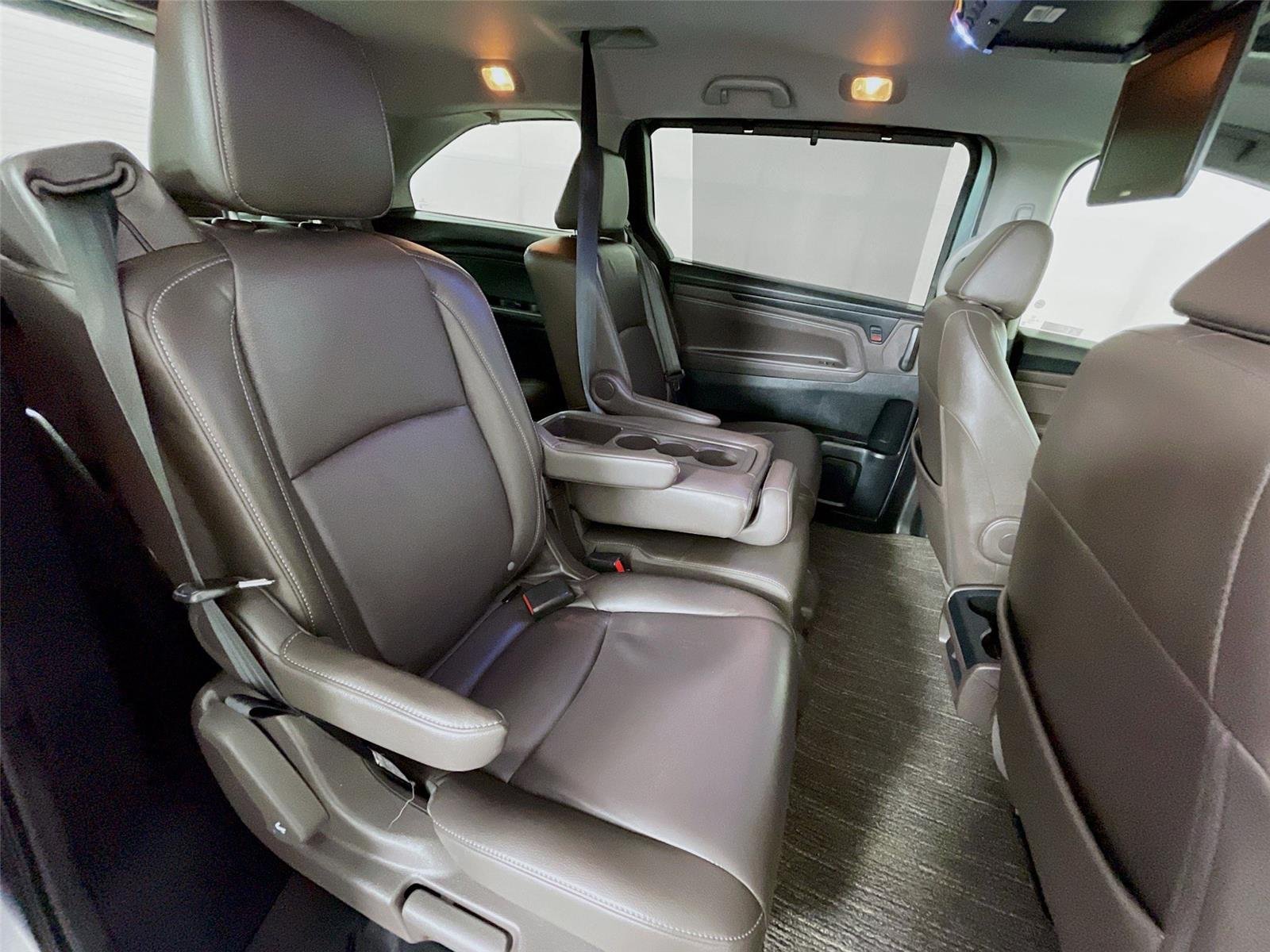 Used 2022 Lunar Silver Metallic Honda EX-L image 33