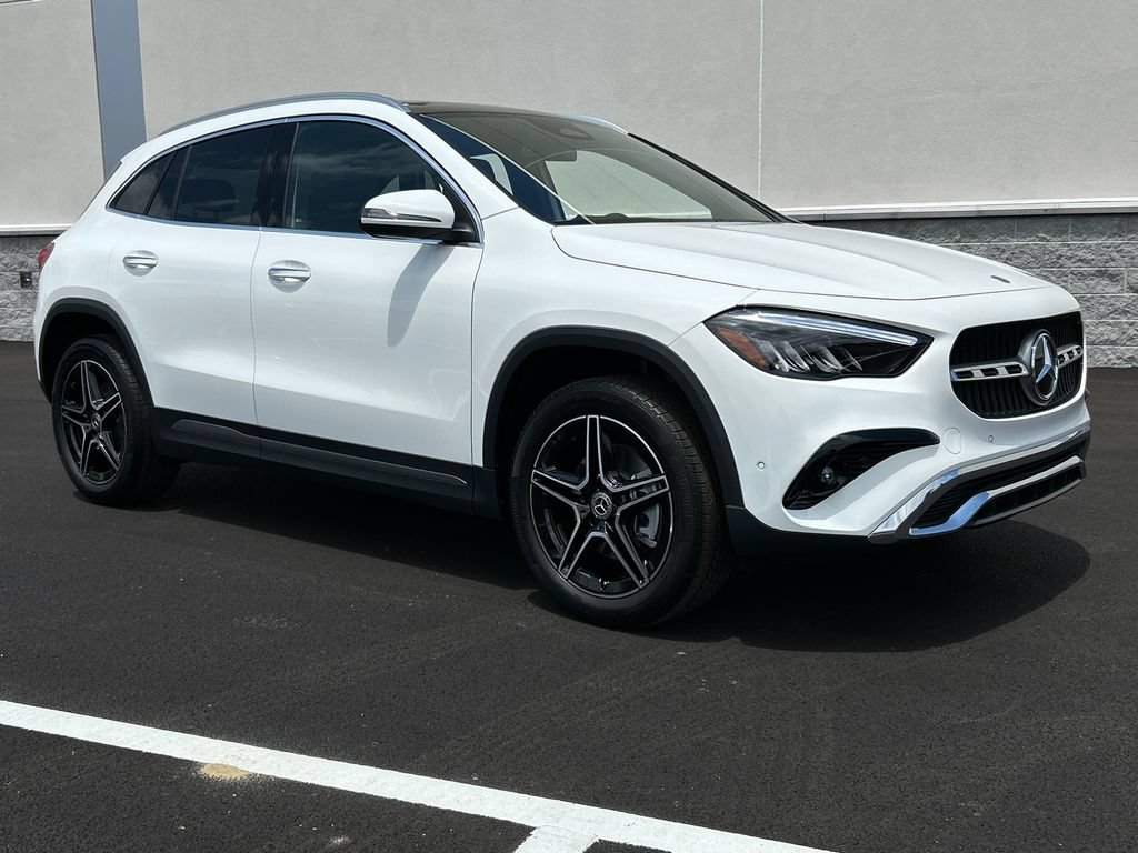 New 2026 Polar White Mercedes-Benz GLA250 image 39