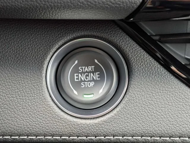New 2026 Summit White Buick Preferred image 33