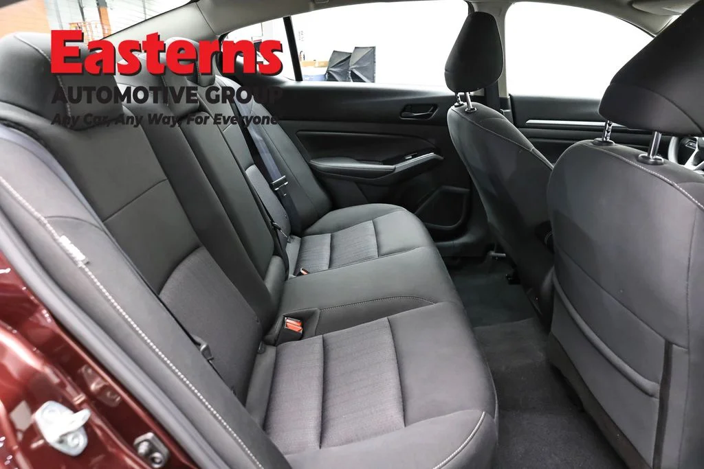 Used 2023 Red Nissan 2.5 SV image 23