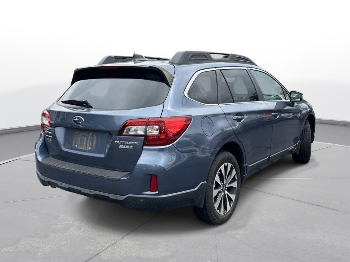 Used 2017 Twilight Blue Metallic Subaru Limited image 6