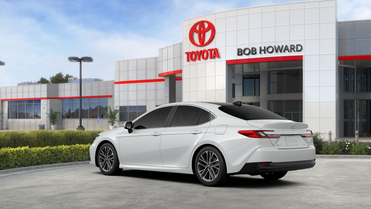New 2026 Wind Chill Pearl Toyota XLE image 6