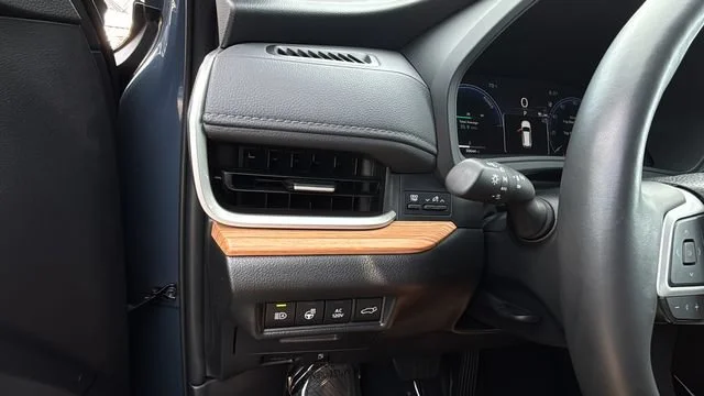 2024 Toyota Grand Highlander Limited - Photo 21