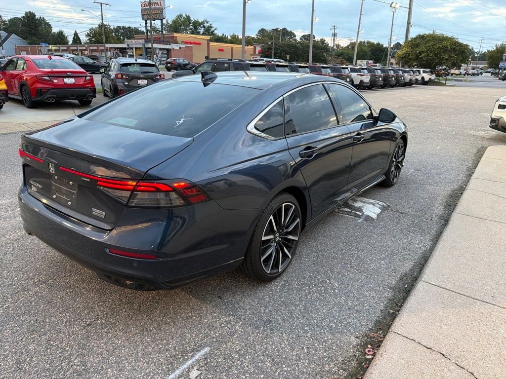 Used 2025 Blue Honda Touring image 7