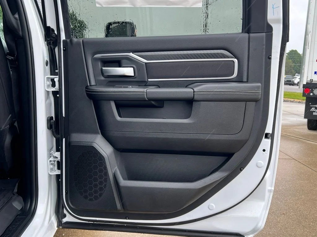 2025 RAM 2500 Big Horn - Photo 29