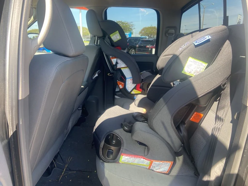 Used 2008 Gray Dodge SLT image 74