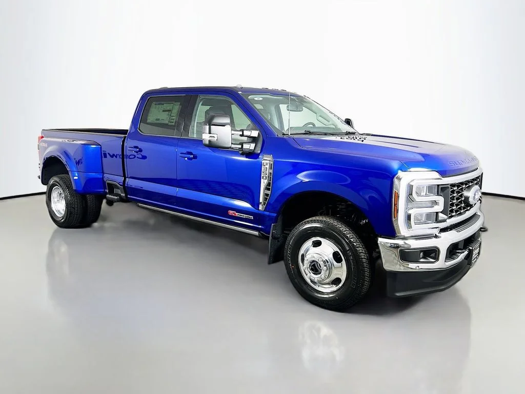 2026 Ford F-350 Lariat 4x4 Crew Cab 8' Box DRW's photo