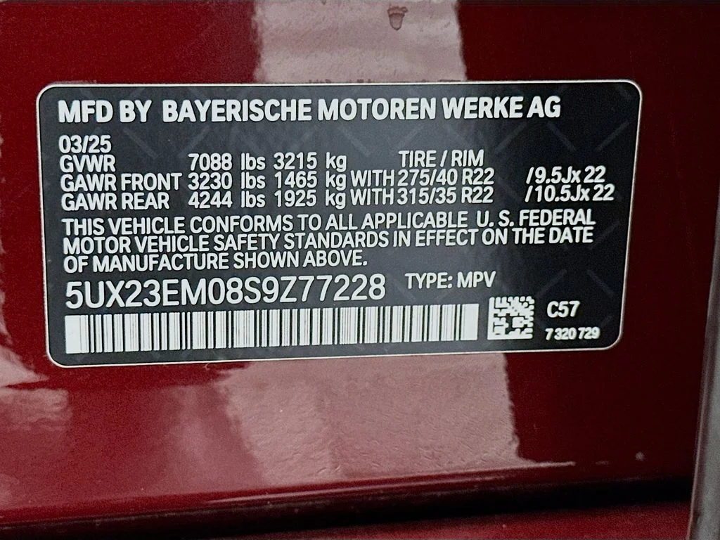 Certified Used 2025 Red BMW xDrive40i image 33