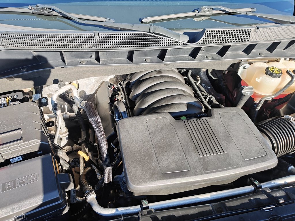 Used 2019 Blue Chevrolet RST image 25