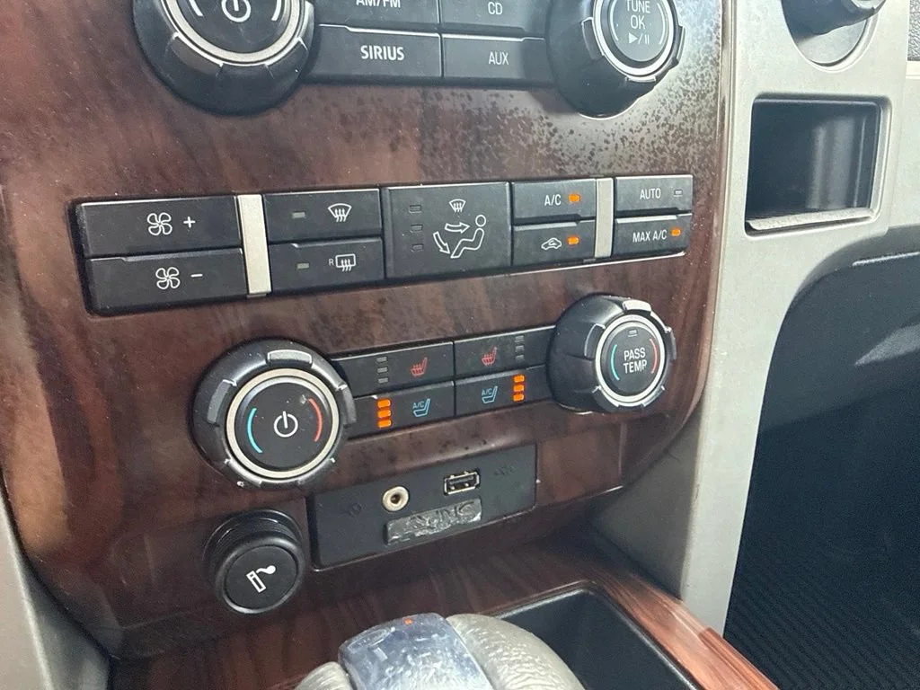 Used 2012  Ford XL image 19