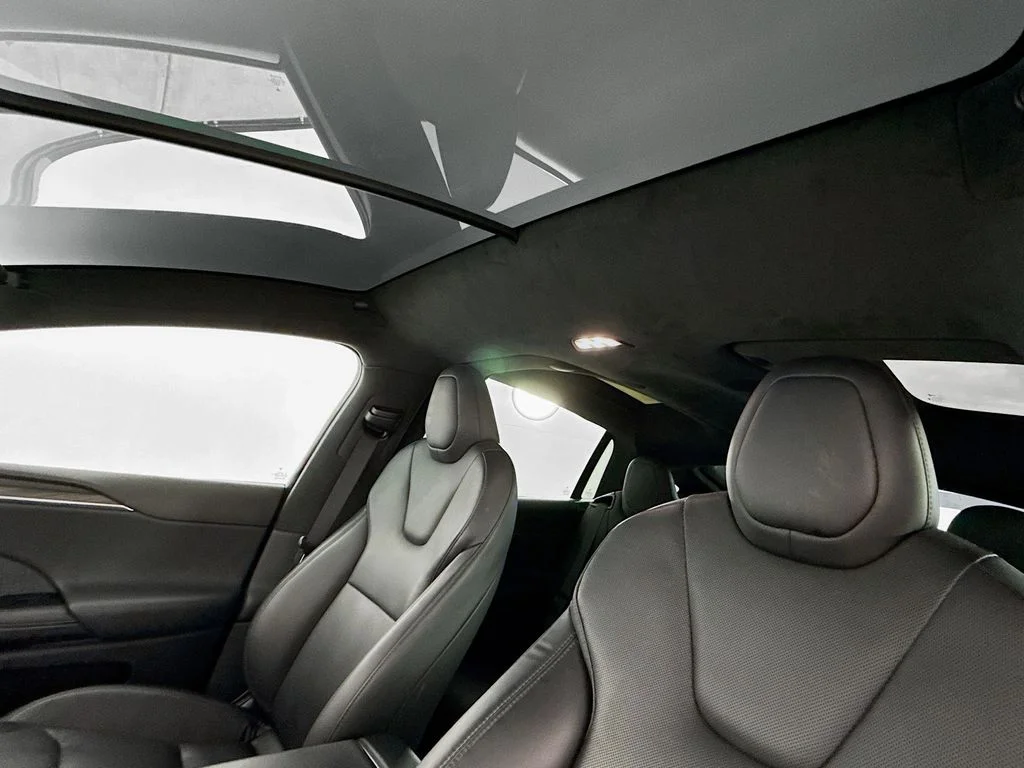Used 2023 Black Tesla Standard Range image 21