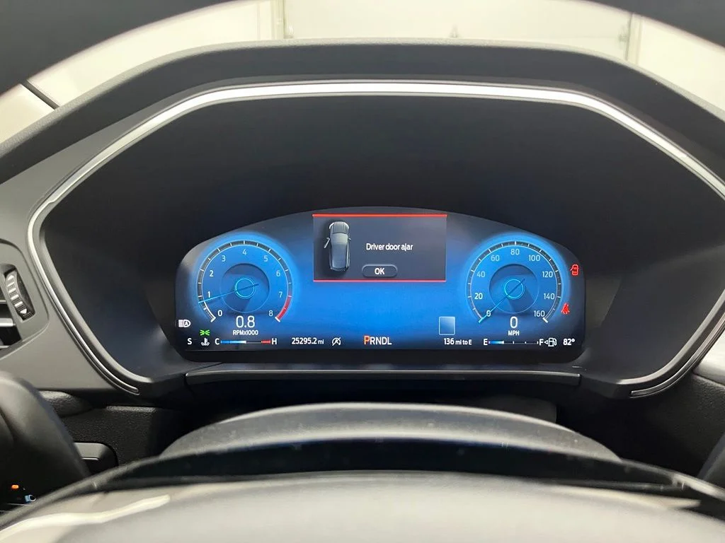 Used 2023 Silver Ford Platinum image 24
