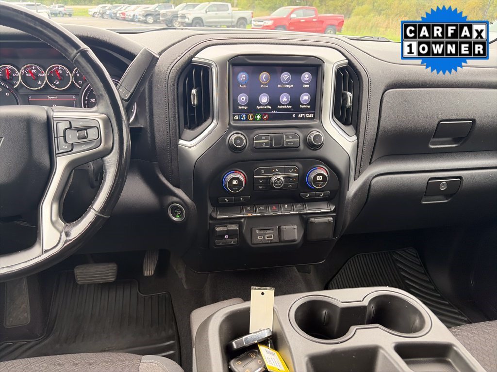 Used 2019 Summit White Chevrolet LT image 17