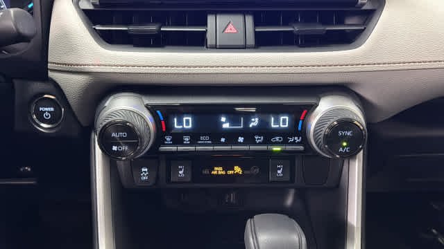 Used 2025 Silver Sky Metallic Toyota Hybrid XLE image 22