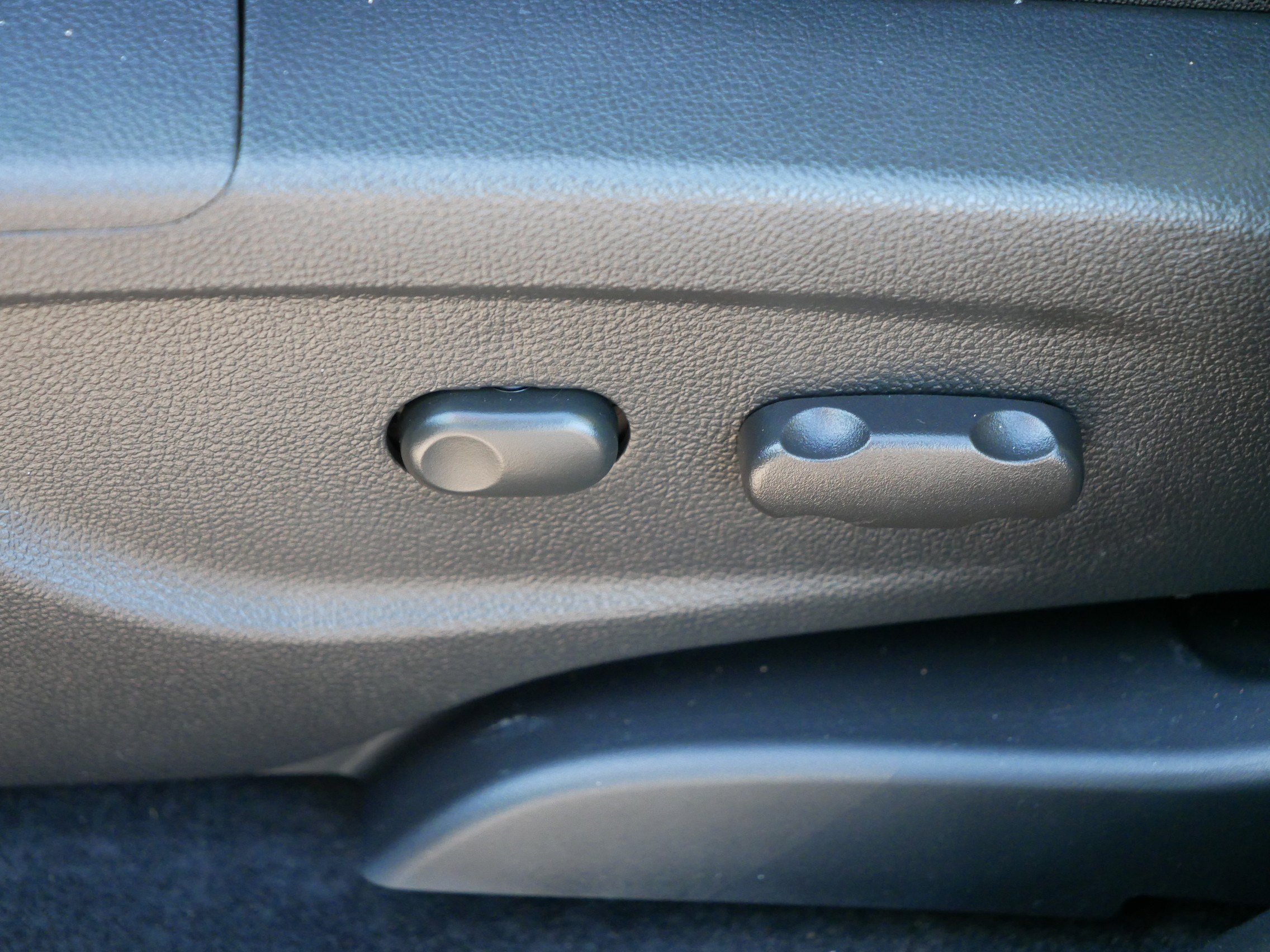 Used 2022 Shadow Gray Metallic Chevrolet LT image 20