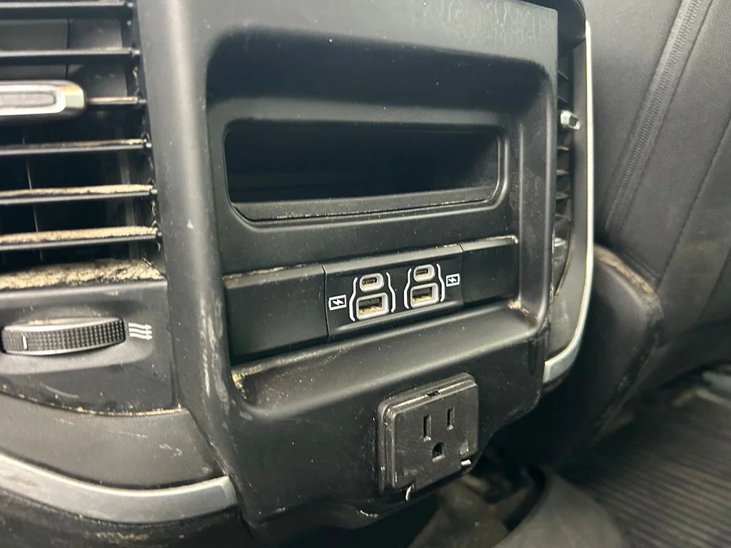 Used 2022 Black Ram Big Horn/Lone Star image 29