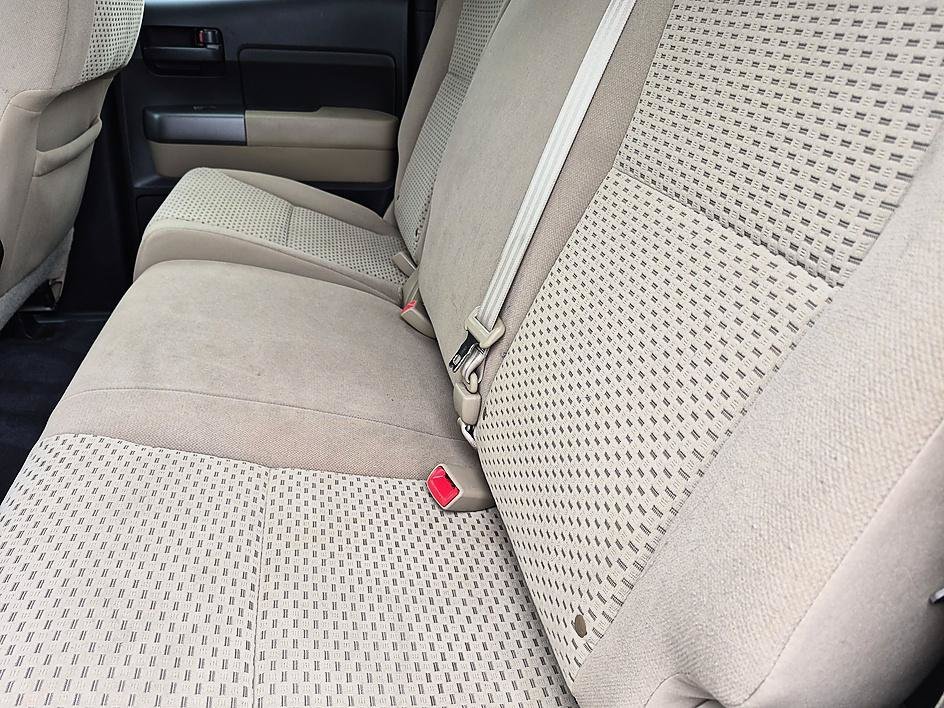 Used 2013 White Toyota GRADE image 28