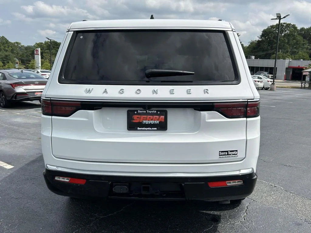 Used 2024 White Jeep Series III image 4
