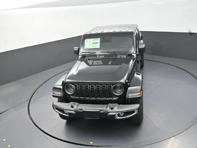 New 2026 Black Clear-Coat Exterior Paint Jeep Sahara image 11