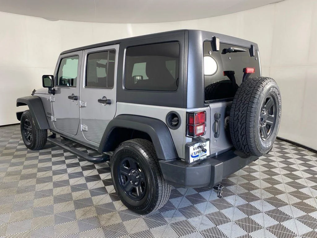 Used 2016 Billet Silver Metallic Clearco Jeep Unlimited Sport image 7