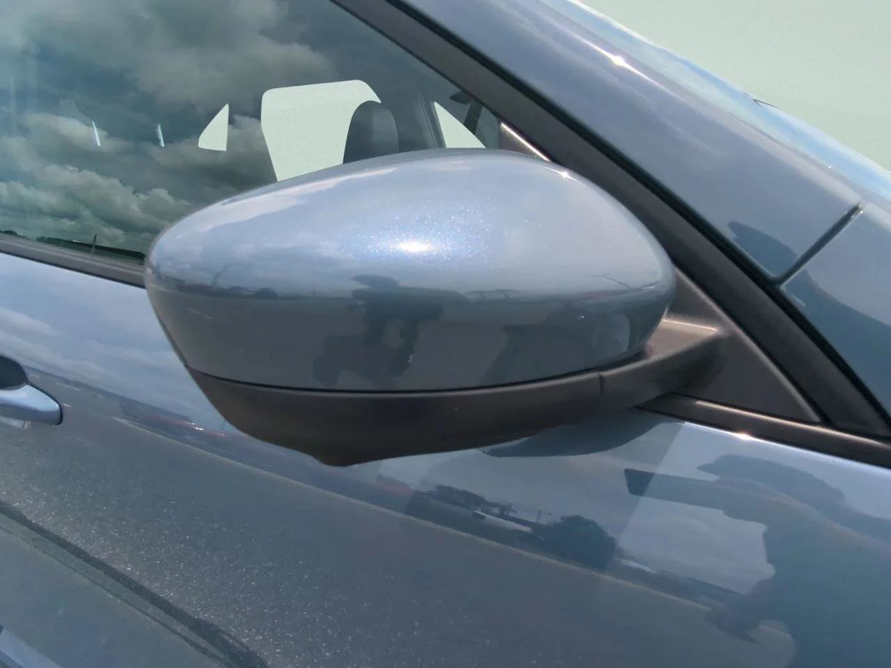 Used 2023 Blue Metallic Ford ST-Line Select image 26
