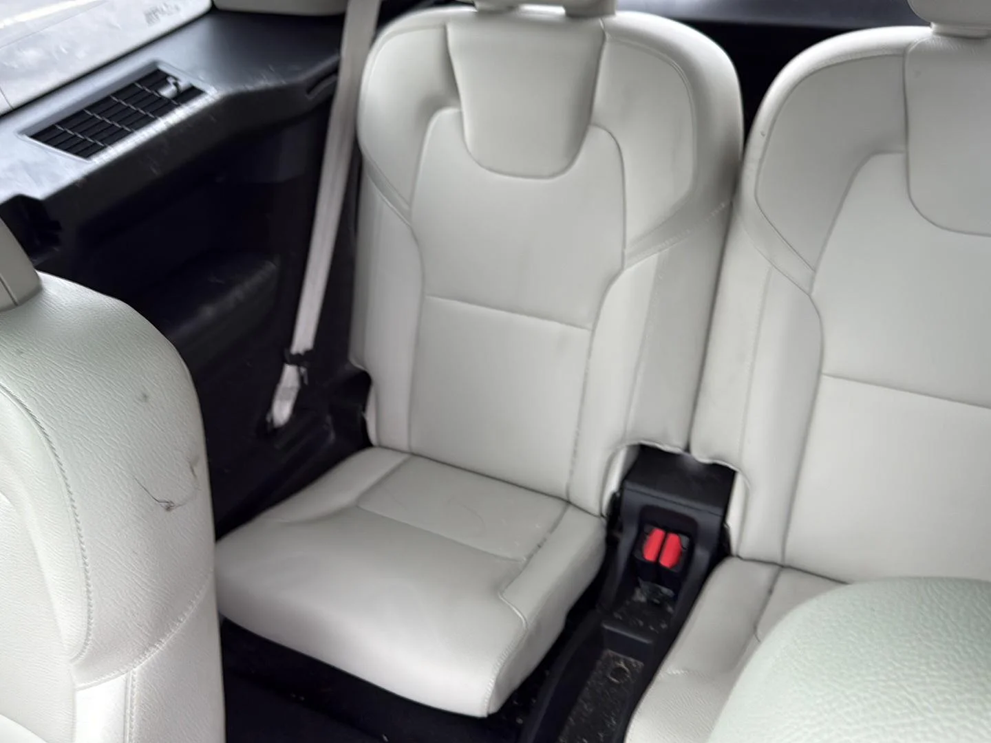 Used 2023 Crystal White Metallic Volvo Plus image 15