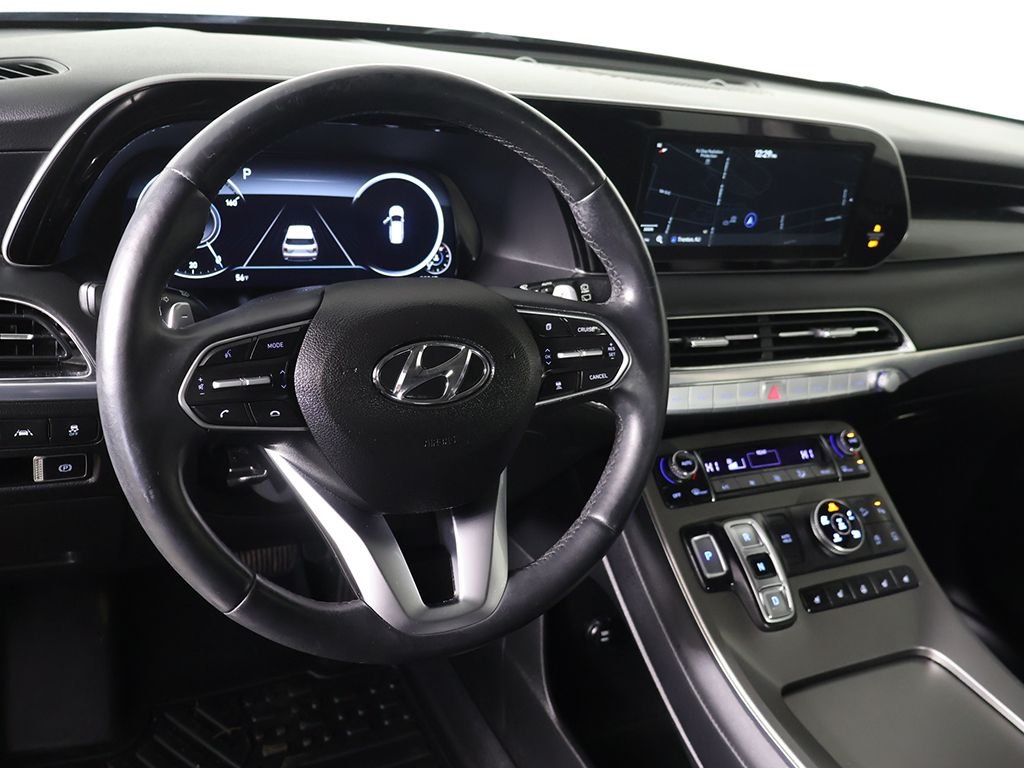 Used 2021 Black Hyundai Limited image 32