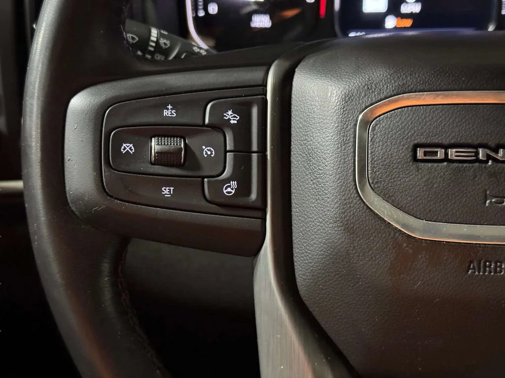 Used 2022 Pacific Blue Metallic GMC Denali image 15