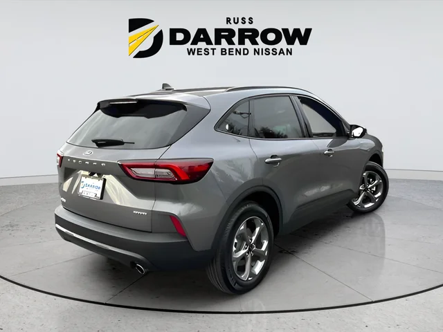 Used 2025 Gray Ford ST-Line image 5