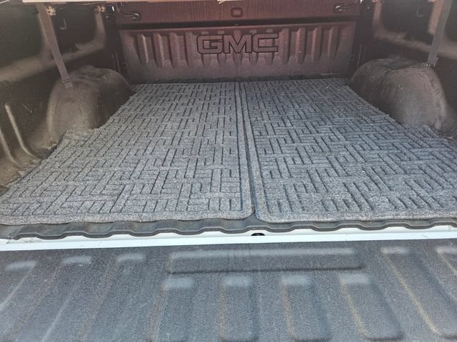 2018 GMC Sierra 1500 SLT - Photo 13
