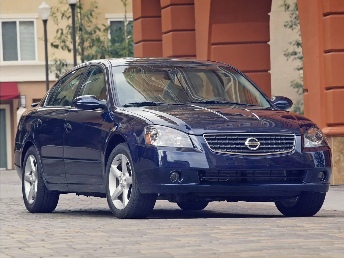 2005 Nissan Altima's photo